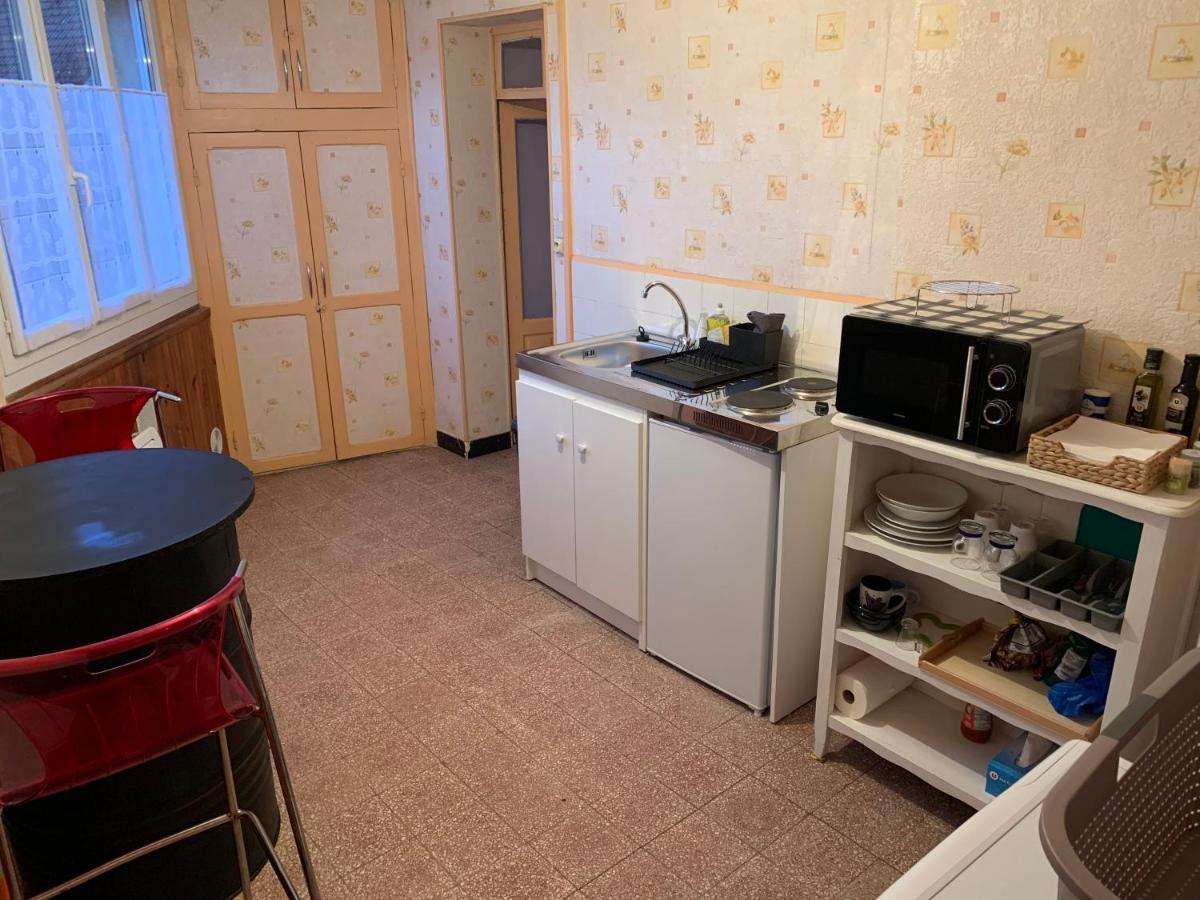 Apartmán Studio Ideal Travail, Famille, Tout Y Est … Dompierre-sur-Besbre Exteriér fotografie